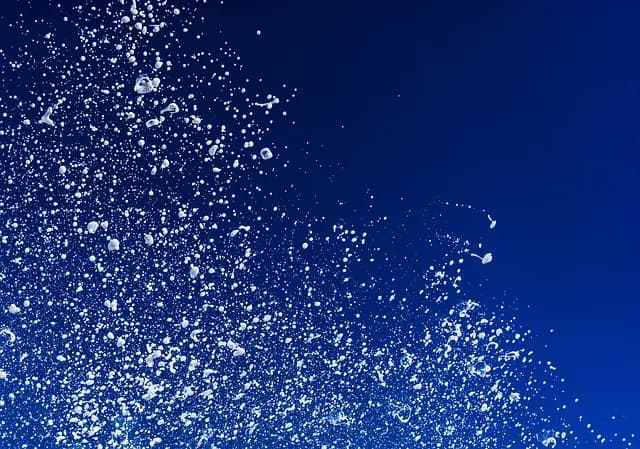Les Techniques de Service Indispensables des Étoiles du Tennis